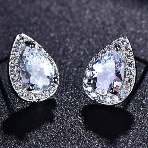 White Gold Pear Tear Drop Diamond Halo Earrings - Picture 8 of 9